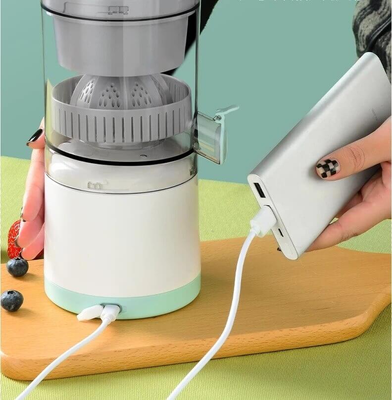 Bærbar USB oppladbar fruktjuicer
