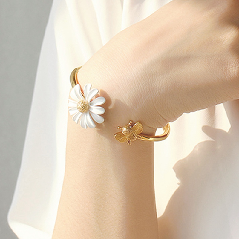 Bee Bracelet